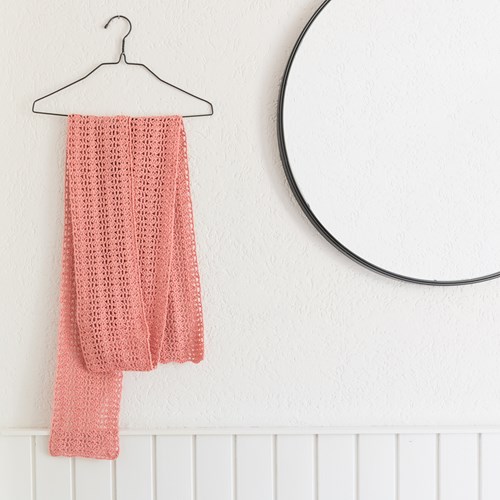Yarn and Colors It's a Scarf Haakpakket 047 Old Pink