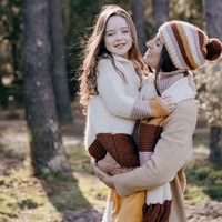 Breipatroon Katia Supreme Merino Sjaal en Muts