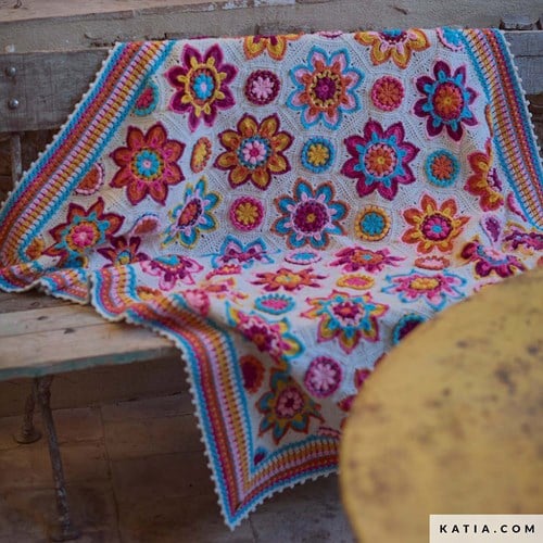 Flowers Forever CAL 2025 Haakpakket Katia UNICO-3