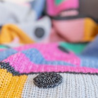 Yarn and Colors Mosaic Window Blanket Haakpakket 100 Black