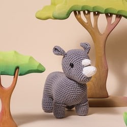 Yarnzoo - Neushoorn Noah Garen en Haakpakket