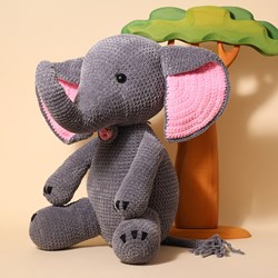 Olifant Fred Garen- en Haakpakket - YarnZoo amigurumi