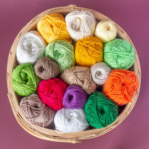 Yarn and Colors Must-Have Mini CAL 2 Garenpakket-2