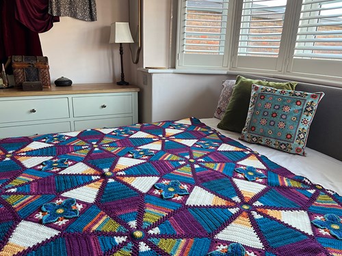 Royal Garden Blanket Special DK & Bellissima Haakpakket - Jane Crowfoot-2