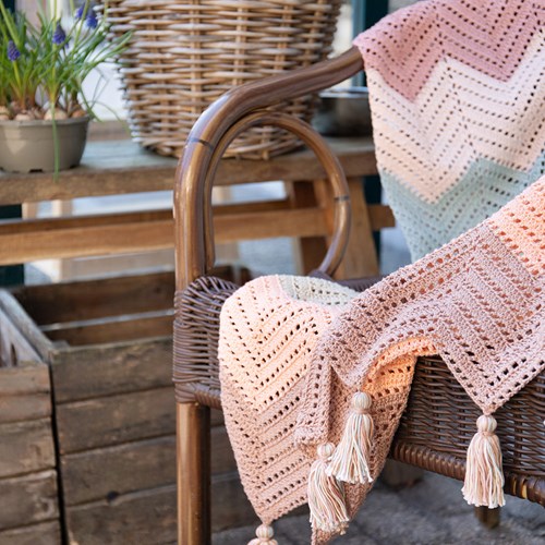 Brede Zigzag deken roze Haakpakket-1