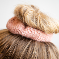 Haakpatroon Scrunchie Charming