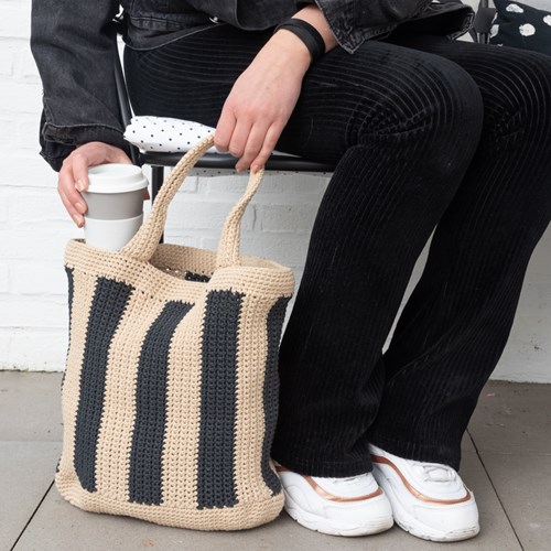 Yarn and Colors Striped Tote Bag Haakpakket 006 Taupe-2