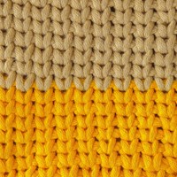 Yarn and Colors Slouchy Pouch Color Block Haakpakket 089 Gold-2