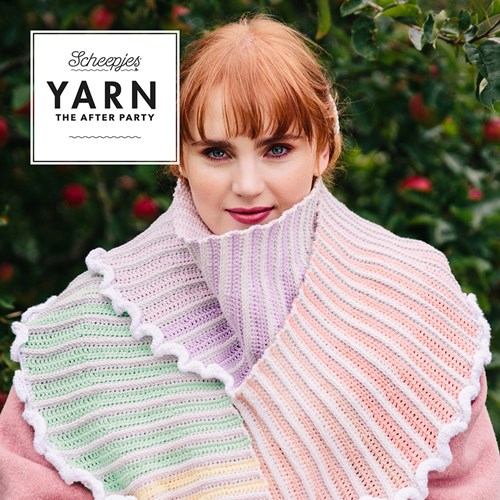 YARN The After Party nr.157 Rainbow Crescent Scarf NL-3