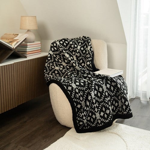 One Skein of Love - Radiance Deken  Haakpakket