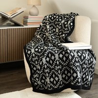 One Skein of Love - Radiance Deken  Haakpakket-2